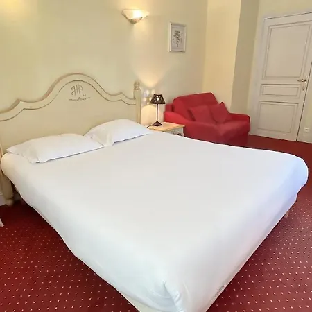 L'arena Hotel 3*