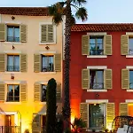 L'arena Hotel 3*