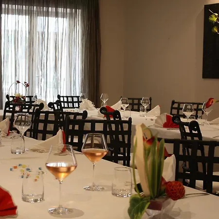 Hotel L'arena 3*