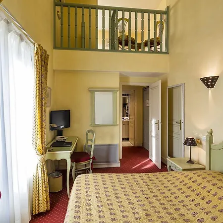 Hotel L'arena Fréjus