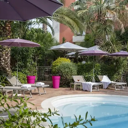 L'arena Hotel Frejus